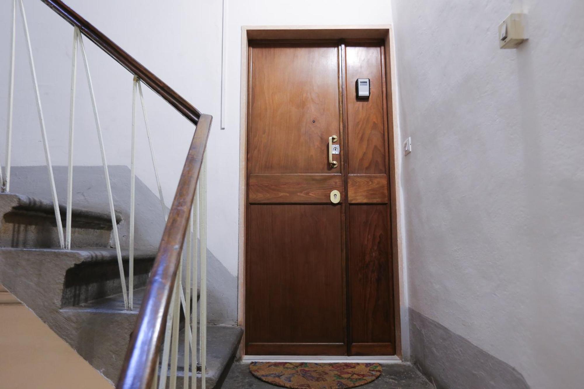 Stazione Rivadarno Apartamento *